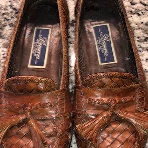 Men’s shoes size 9D